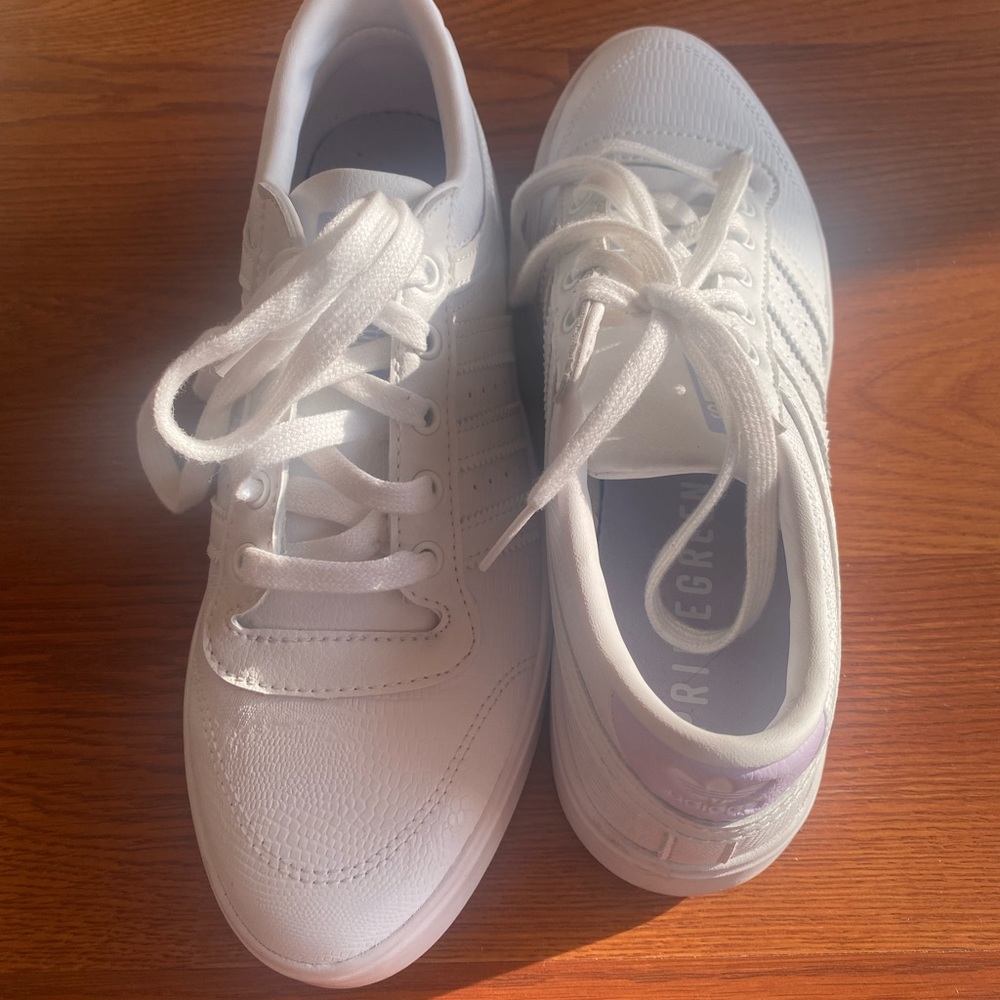 Adidas bryony size 7